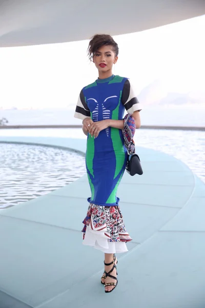 Look 7